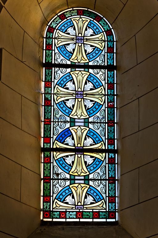 Ensemble de 4 verrières décoratives - Église paroissiale Saint-Martin, Pezé-le-Robert