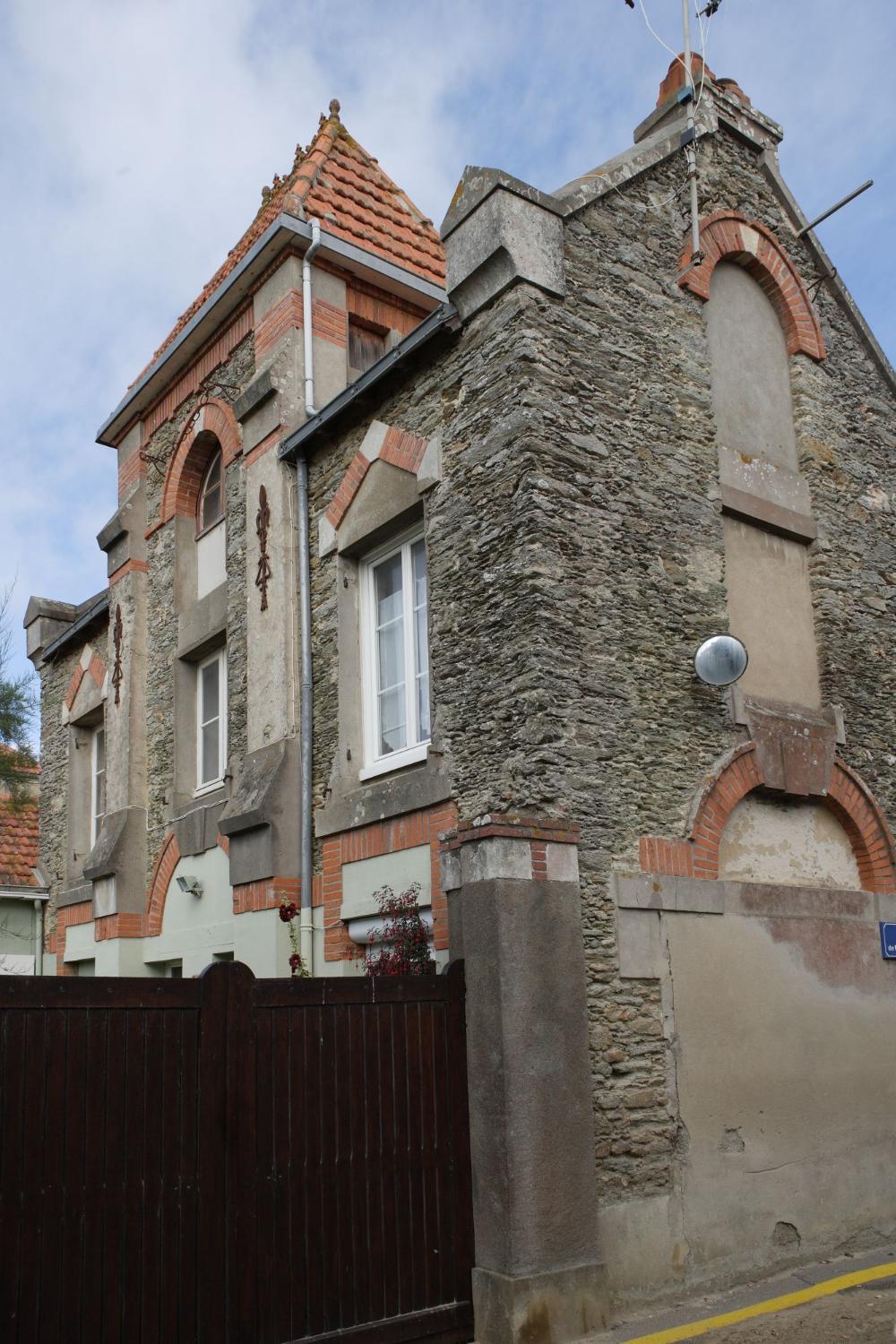 Maison de villégiature balnéaire dite Les Chatelets, 11 avenue de la Vinglo