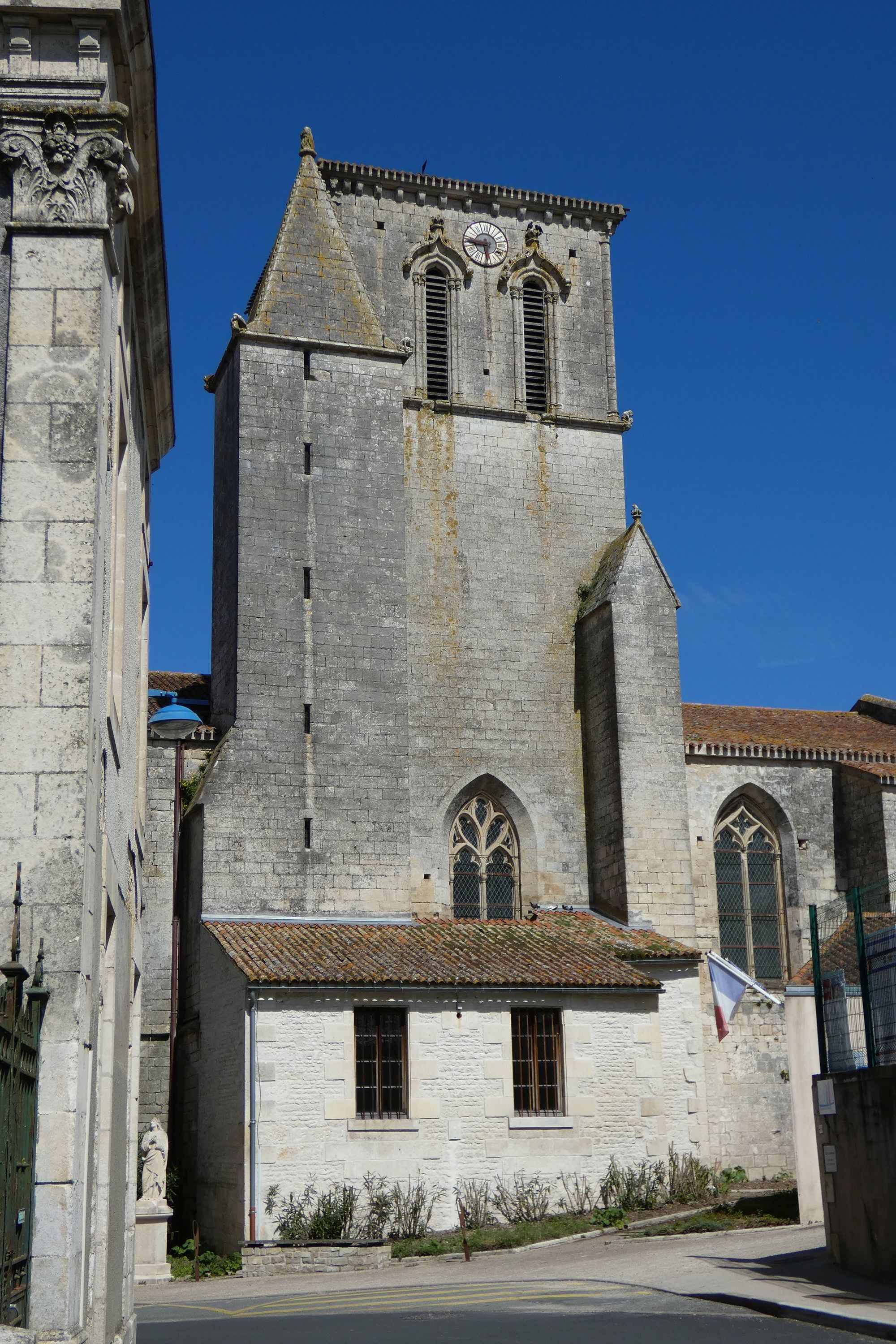 Eglise paroissiale Sainte-Eulalie de Benet