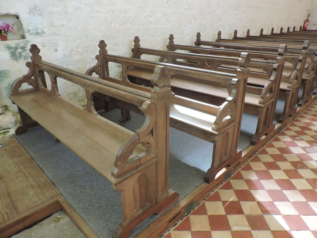 Présentation des objets mobiliers de l'église de Puyravault