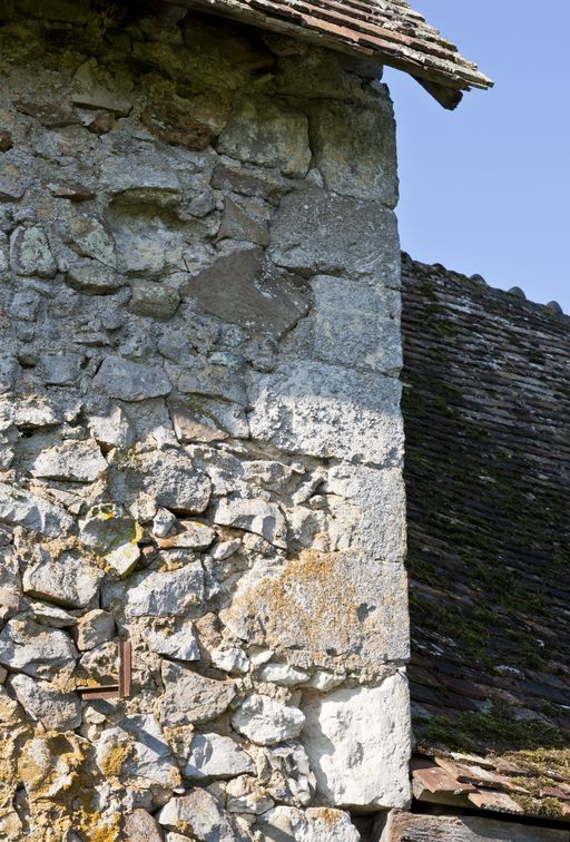 Pendloup, manoir puis ferme, actuellement maison.