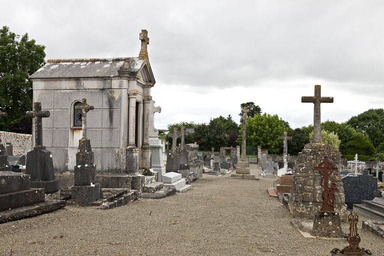 Chapelle funéraire de la famille Gaugain - rue du Rochard, Sainte-Gemmes-le-Robert