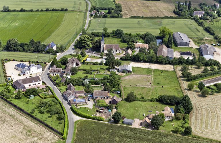 Vue aérienne depuis le sud.