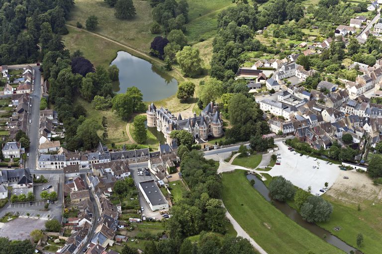 Le parc du château de Bonnétable