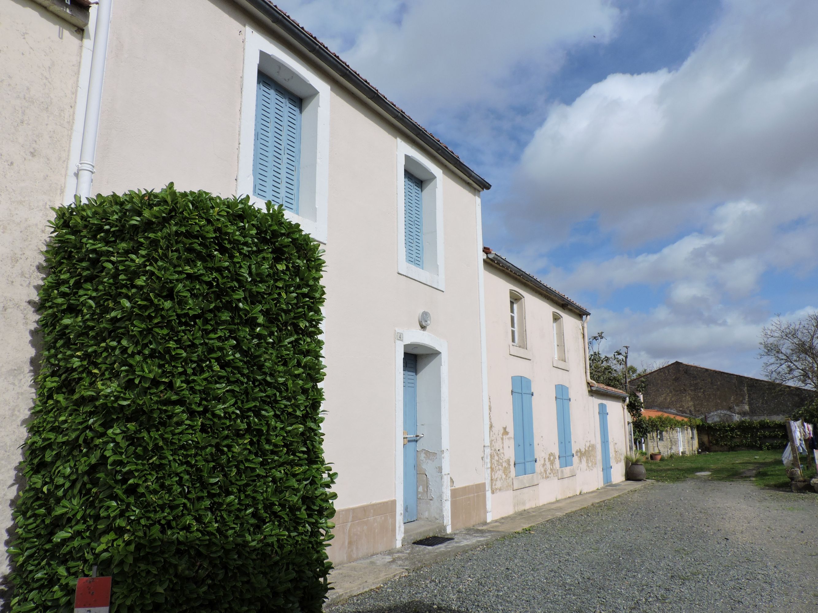 Ferme, actuellement maison ; 4 quartier Saint-Nicolas