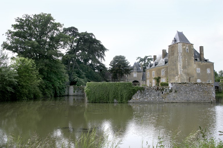 Château - Soulgé, Saulges