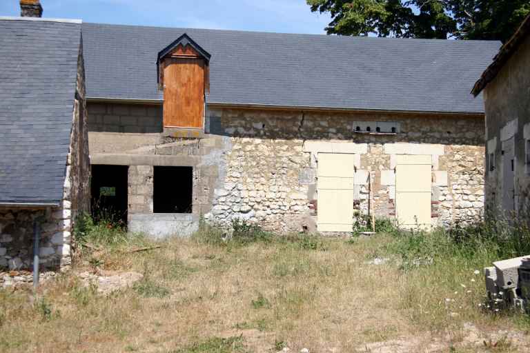 Présentation des objets mobiliers de l'église paroissiale Saint-Loup de la commune de Savigné-sous-le-Lude