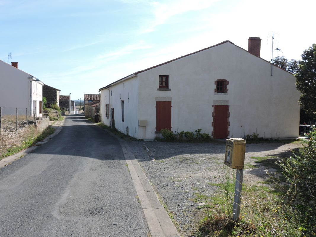 Ferme, actuellement maisons ; la Chaignée, 2 et 4 rue des Diligences