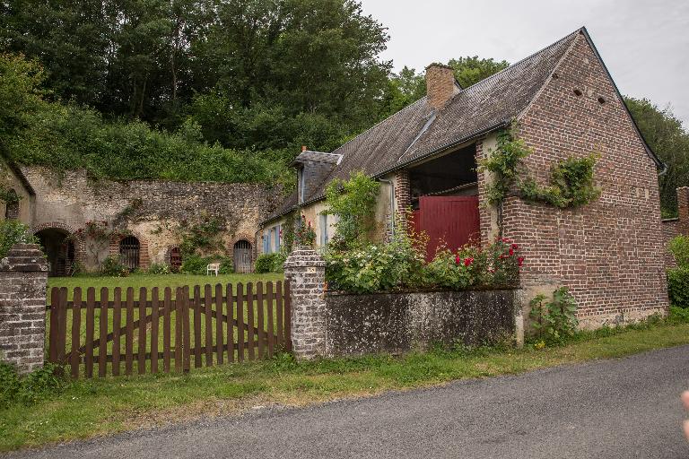 Village de Beaumont-sur-Dême