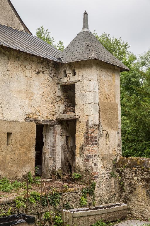 Maison dite la Grande Cour, 8 rue de la Vallée-du-Bourgneuf