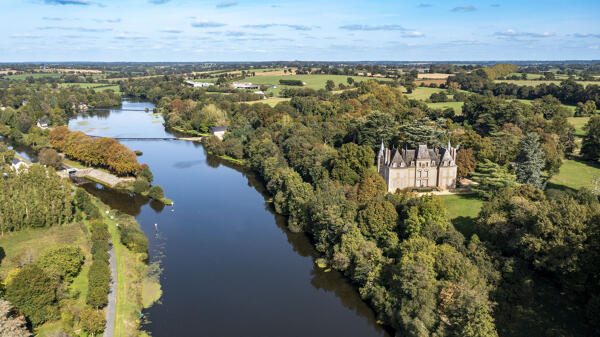 Manoir, puis demeure dite château de la Porte