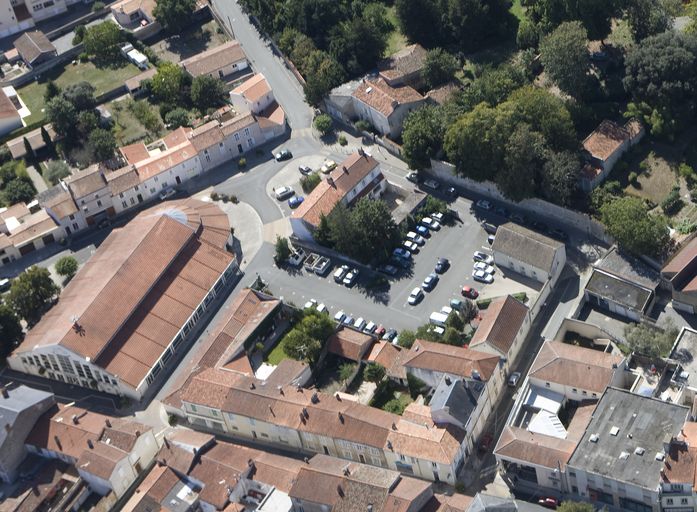 Maison canoniale Boulanger, 6-8 place de la Poissonnerie