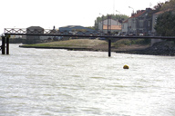 Le quai Chassagne vu depuis la cale située en amont du quai Sadi-Carnot vers le fer à cheval.