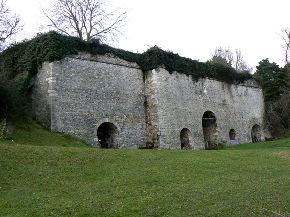 Les fours à chaux de la commune de Châteauneuf-sur-Sarthe