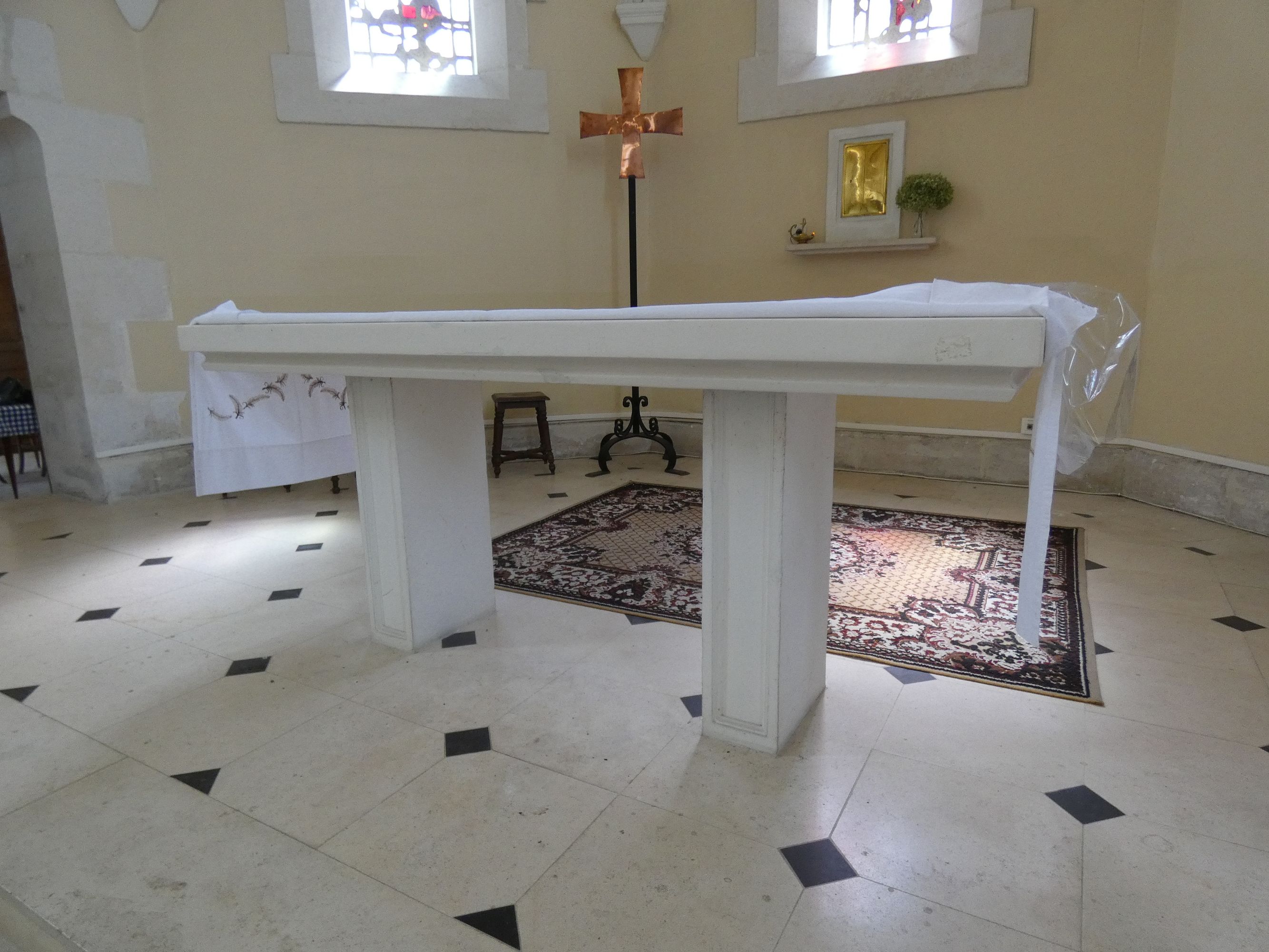 Présentation des objets mobiliers de l'église du Mazeau