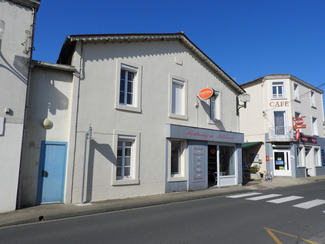 Boulangerie, maison, 46 rue Georges-Clemenceau