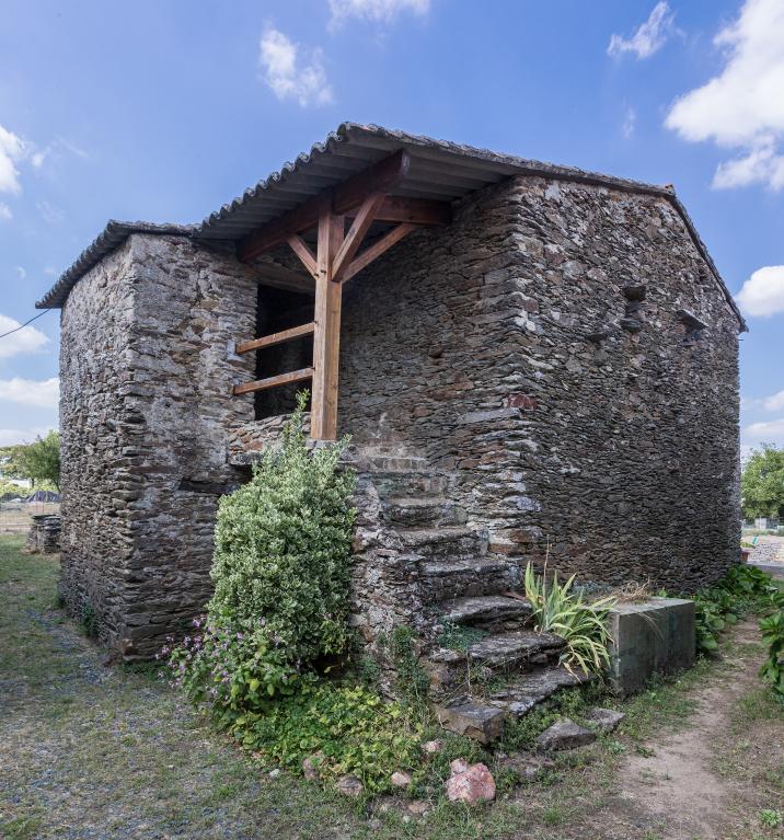 Maisons et dépendances rurales