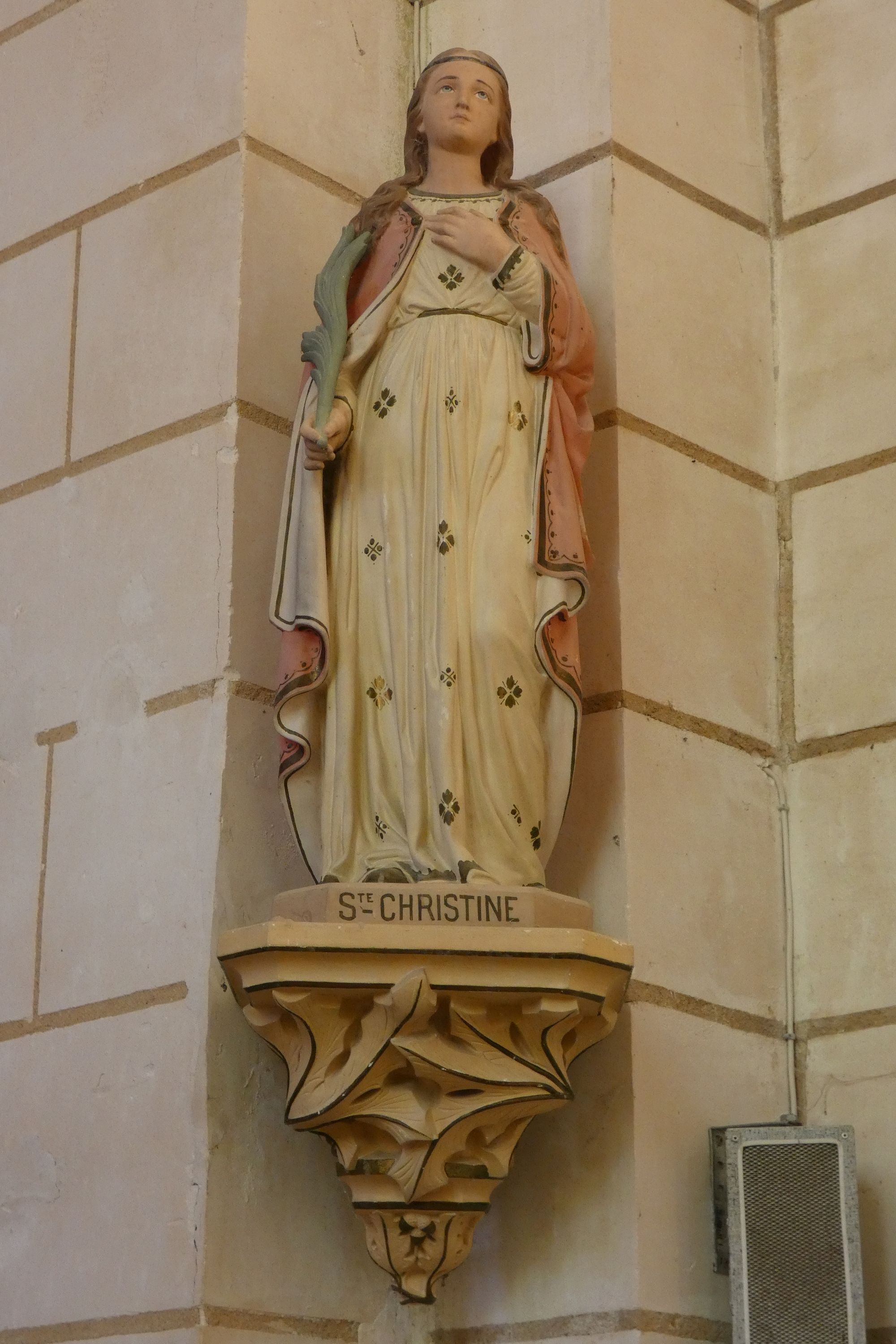 Présentation des objets mobiliers de l'église de Sainte-Christine