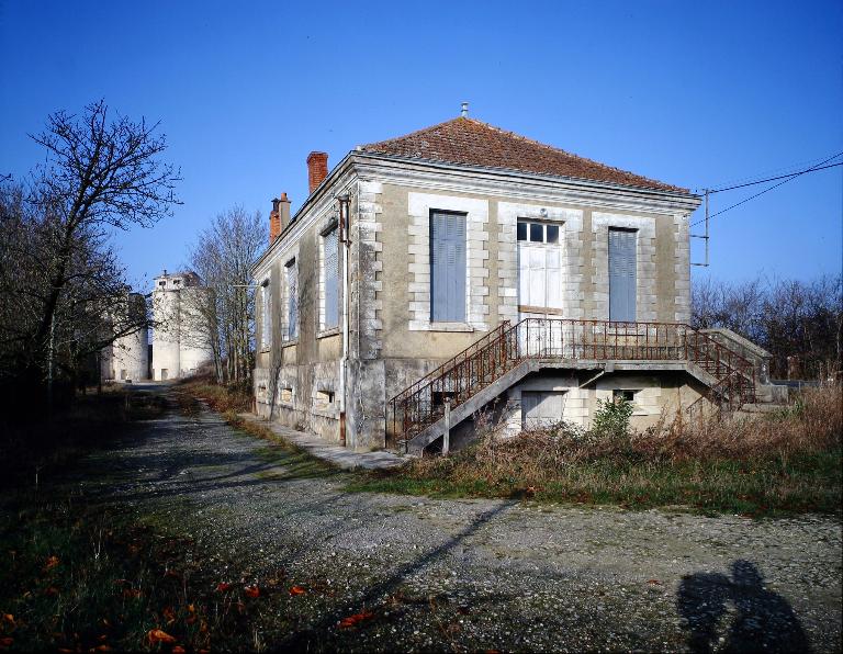 Usine de chaux de Saint-Vincent-Sterlanges