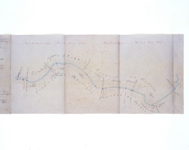 Rivière aménagée la Mayenne, dite la Mayenne canalisée