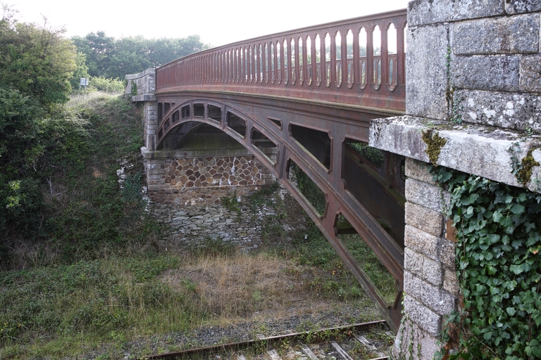 Les ponts sur la ligne ferroviaire Nantes-Châteaubriant