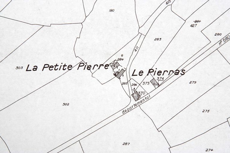 Maison, le Pierras