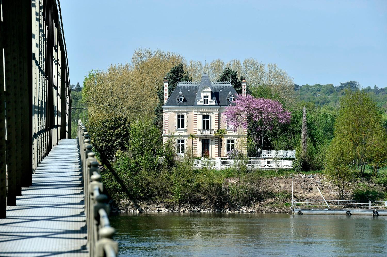La villa Les Mimosas à Béhuard.
