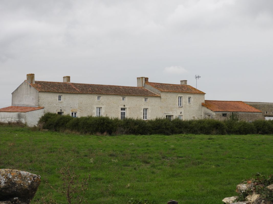 Maisons, fermes : l'habitat à Puyravault