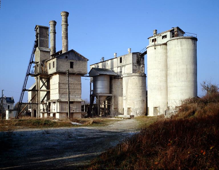 Usine de chaux de Saint-Vincent-Sterlanges