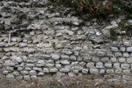 Villa, vestiges de mur gallo-romain, route des Paludiers