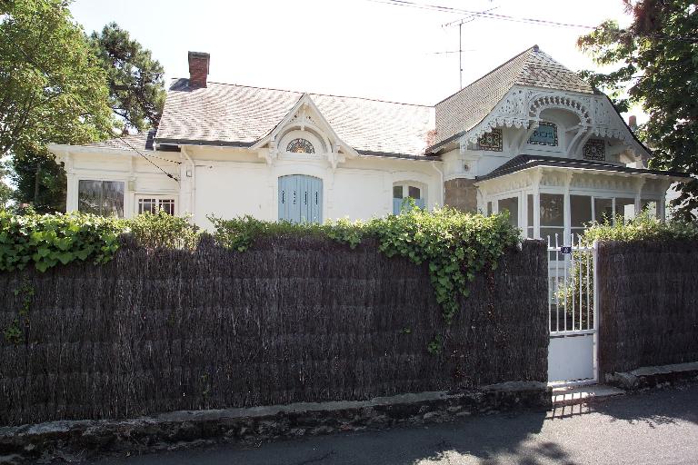 Maison dite villa balnéaire Majolica, 8 allée des Arbousiers