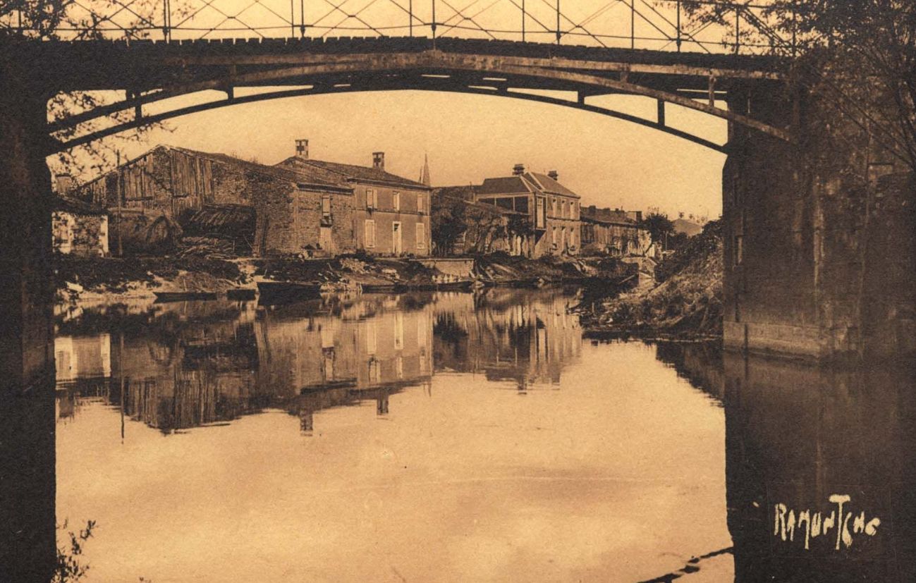 Passerelle de halage, les Vergnaies