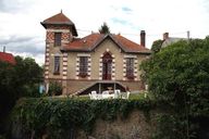 Maison dite le Chalet de la Hallerie