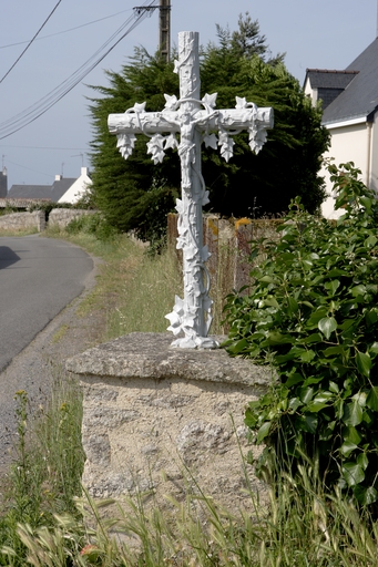 Croix de chemin, chemin de la Tonnelle,  rue du Parc-de-la-Tonnelle