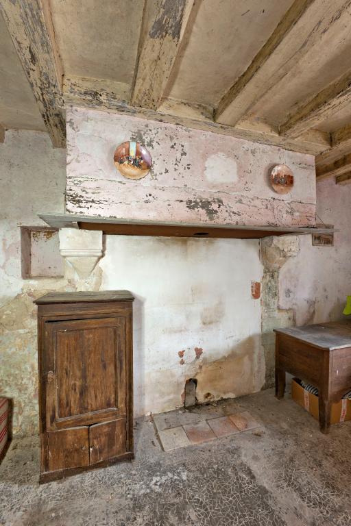 Ferme, actuellement maison, les Barrières