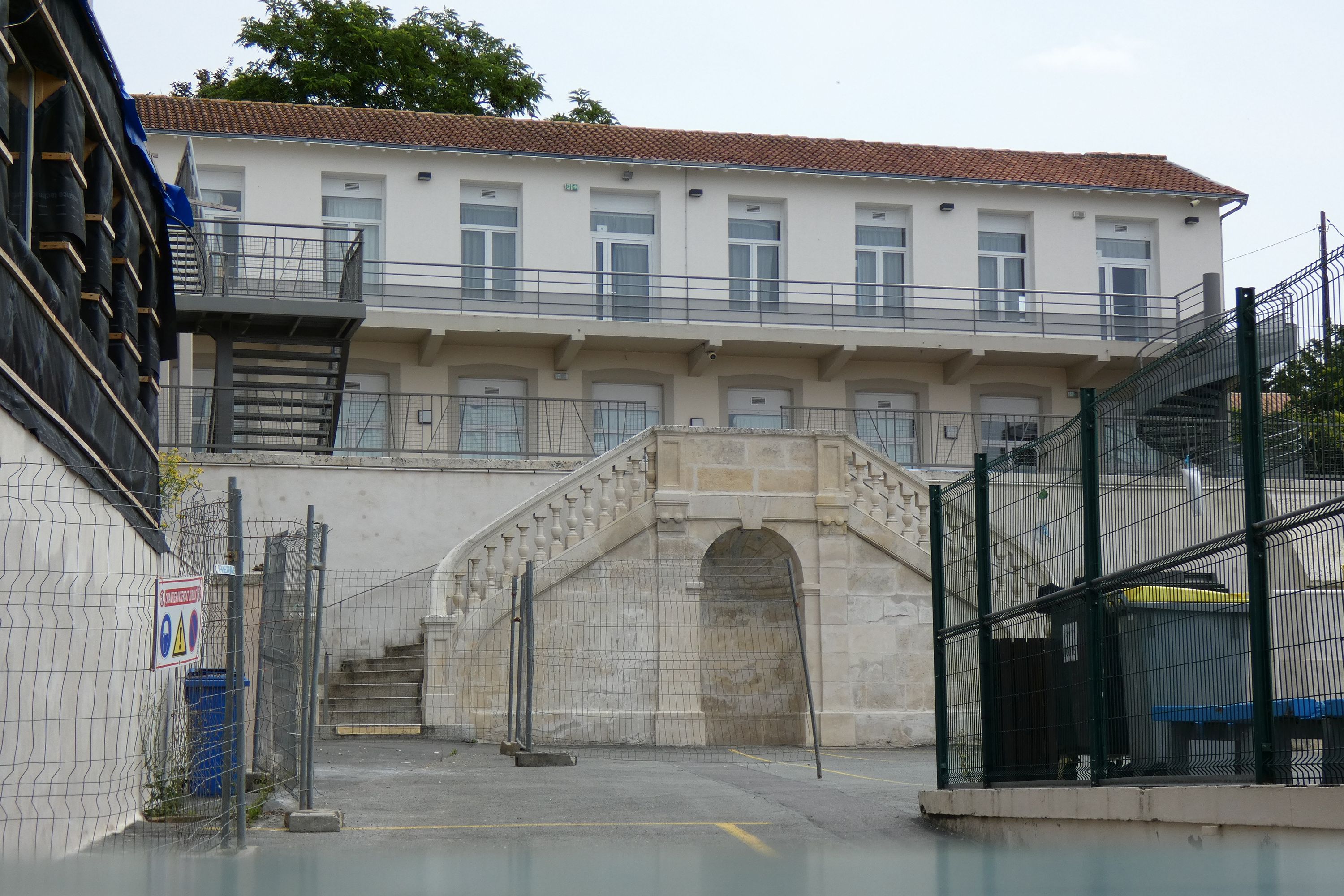 Demeure dite la Cantardière, puis école primaire privée de garçons Saint-Martin, puis collège privé Saint-Martin