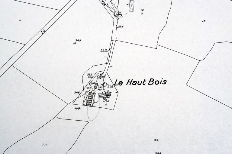 Écart, puis ferme, actuellement maison - le Haut-Bois, Saint-Léger