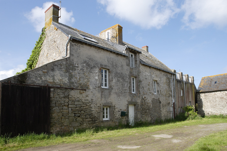 Manoir de Lancly, puis ferme