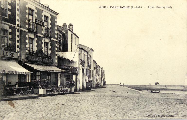 Port, quai Libert ; quai Chassagne ;  Sadi-Carnot ; quai Boulay-Paty ; quai Gautreau  ; quai Eole, Paimbœuf