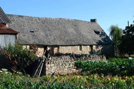 Les maisons et fermes de la commune de Châteauneuf-sur-Sarthe