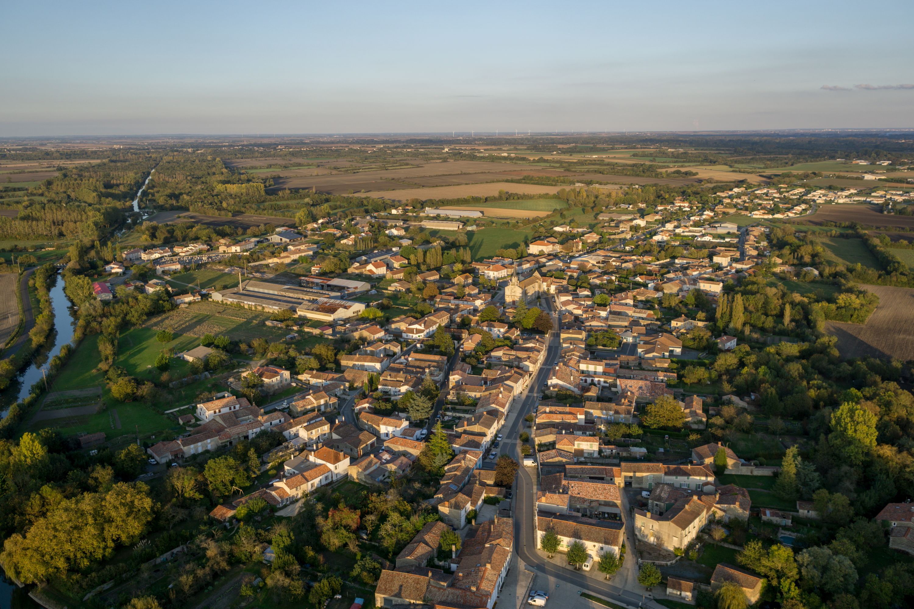 Maillé : présentation de la commune