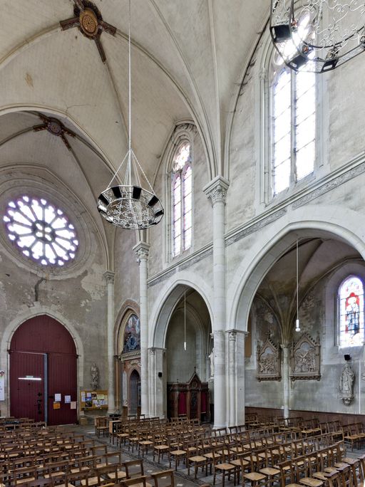 Monument aux morts, église paroissiale Saint-Laurent de Saint-Laurent-des-Autels