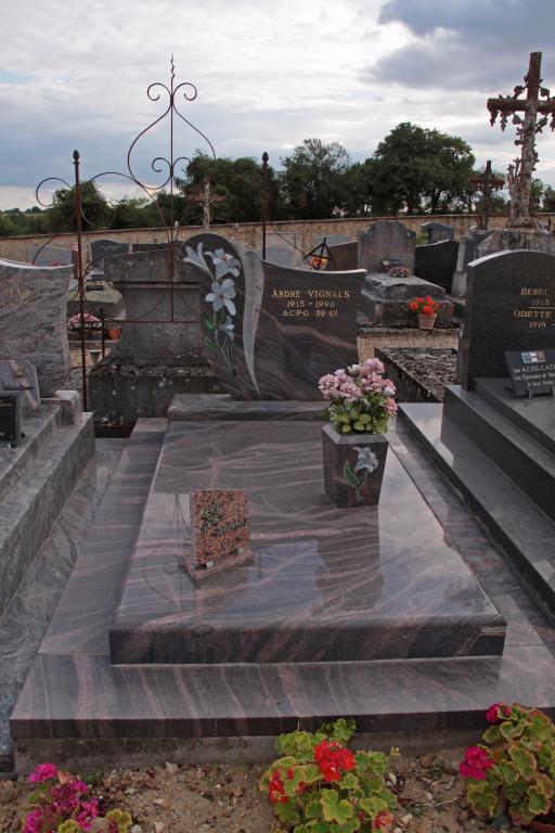 Cimetière à Jupilles