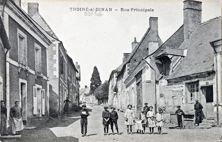 Présentation du village de Thoiré-sur-Dinan