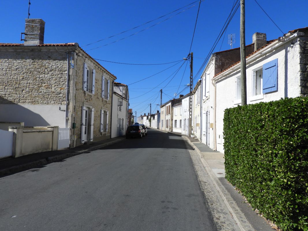 Maisons, fermes : l'habitat à L'Île-d'Elle