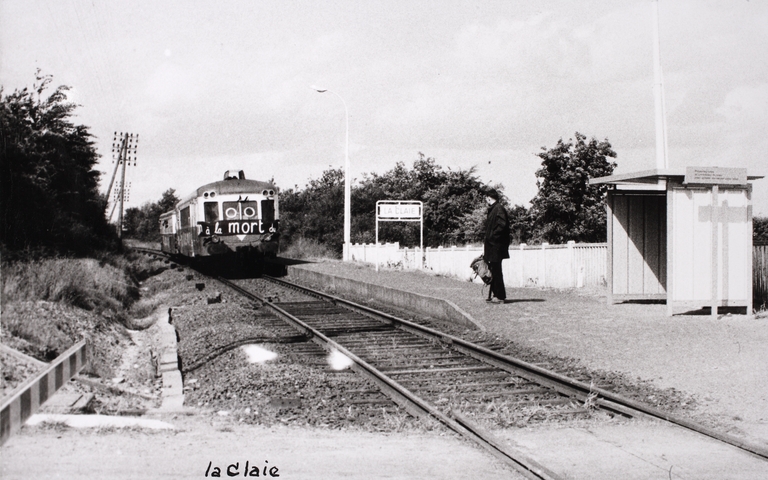 Halte La Claie (détruit), Issé