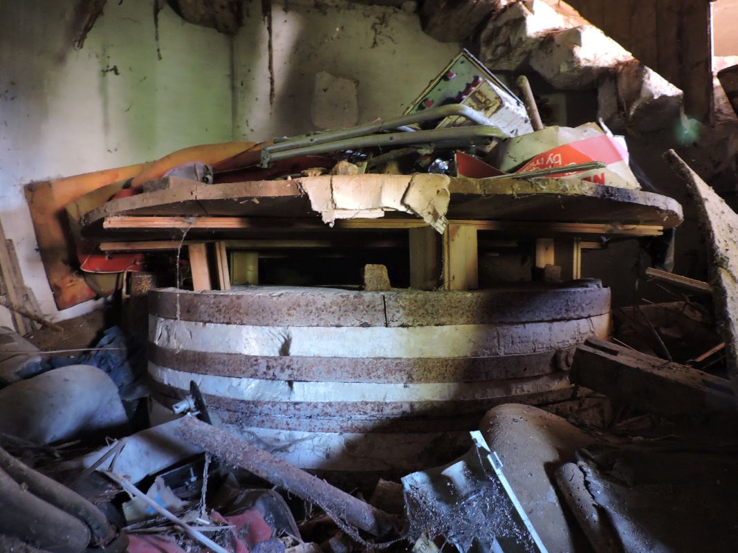 Moulin du Pré de Guérelle, ferme, actuellement maisons, 13 et 15 rue du Carq, 6 rue de Cassinelle