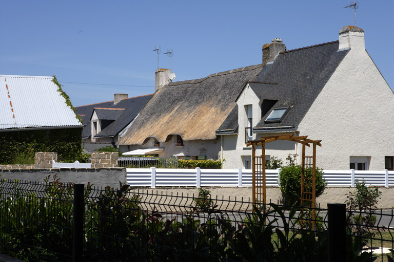 Rangée de maisons, Brézéan, 4e ensemble