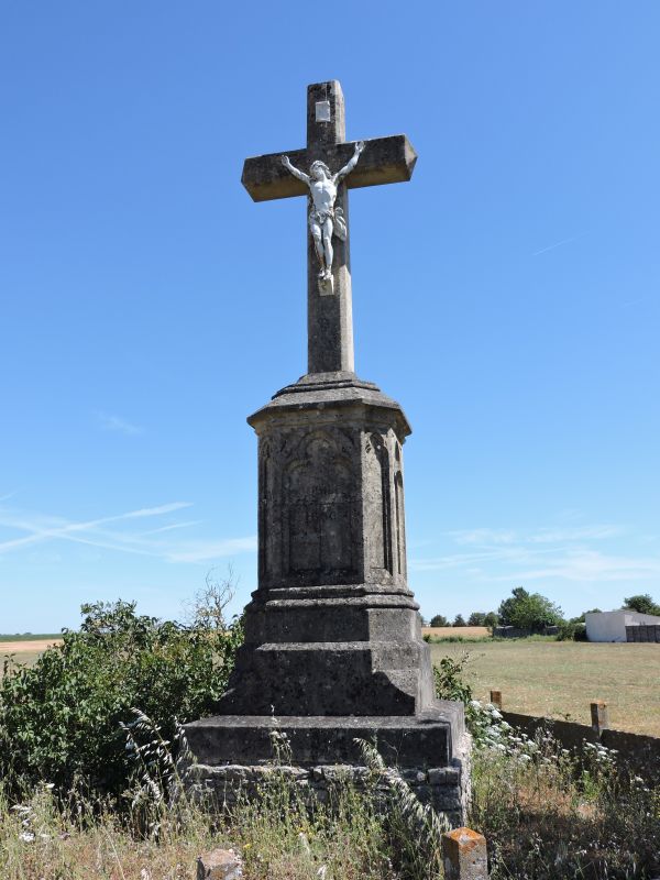 Croix de chemin de la Marquiserie, rue du Pont-aux-chèvres
