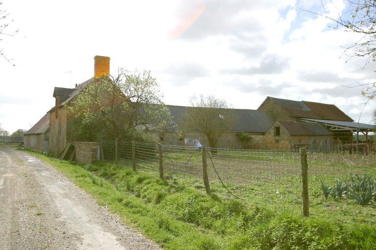 Écart, puis ferme - la Sauvaiselière, Saint-Jean-sur-Erve